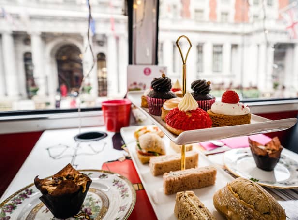 <p>Where can we have afternoon tea in Edinburgh this week?</p>