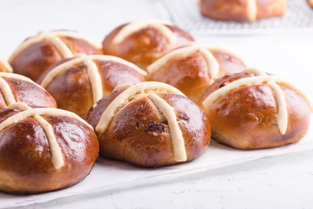 Hot Cross Buns have deep religious significance at Easter (photo: adobe)