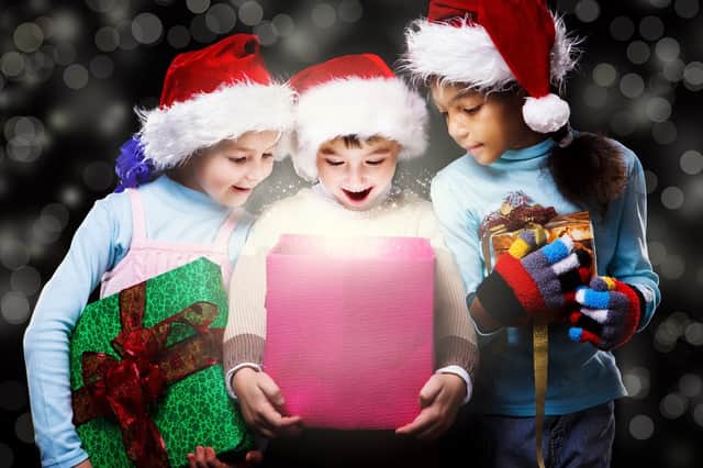Try to keep children calm on Christmas Eve (photo: Shutterstock)