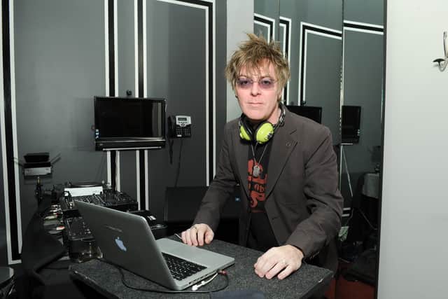 Andy Rourke, bassist for the Smiths, dies aged 59