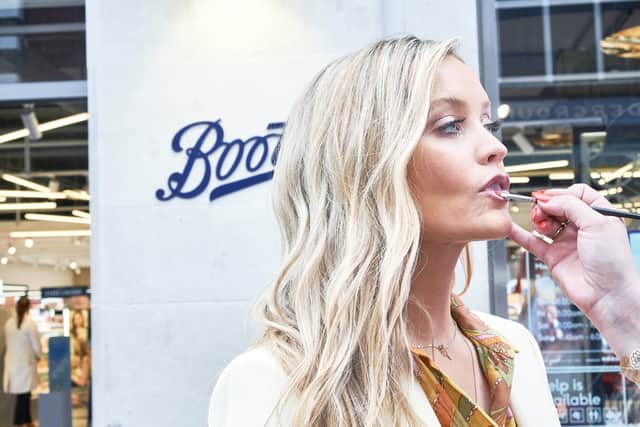 Laura Whitmore gets camera-ready with a dewy summer glow for a shoot to promote her exciting new partnership with Boots using some of their amazing new beauty products
