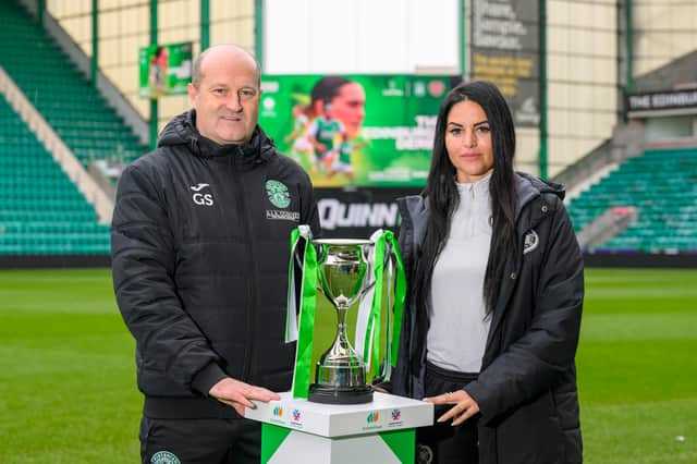 Hibs manager Grant Scott (left) with Hearts manager Eva Olid (right). Credit: Malcolm Mackenzie