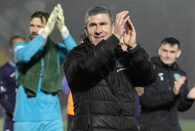 Monty thrilled with show of character from high-flying Hibs