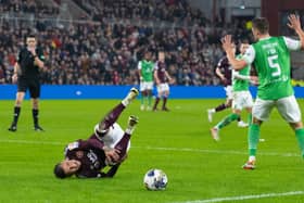 The VAR Independent Review Panel found this penalty award to Hearts SHOULD have been overturned.