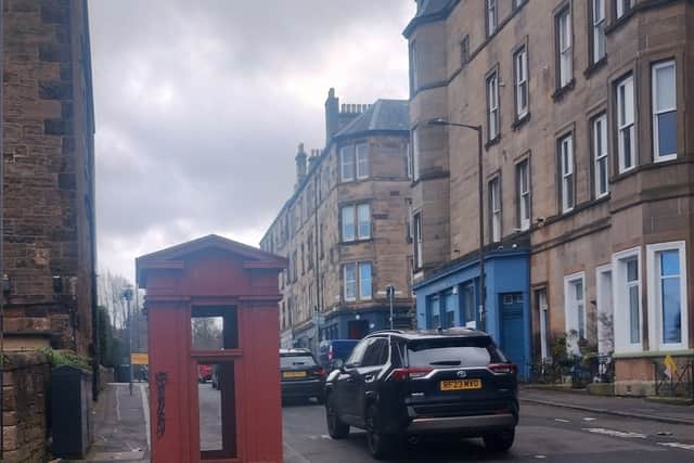 Traffic diverted from Polwarth Crescent onto Merchiston Avenue with one-way section sparks safety fears
Photo: Joe Gordon
