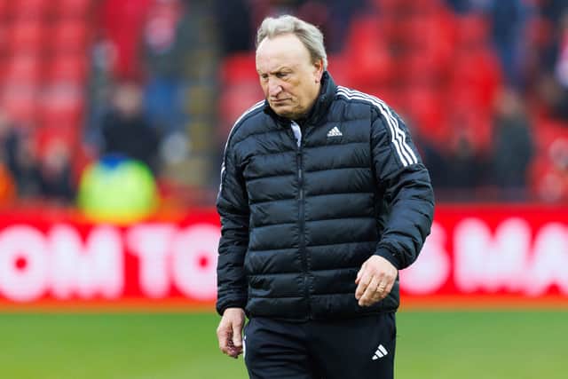 Monty may be inexperienced. But would Hibs fans have preferred and old head like Neil Warnock?