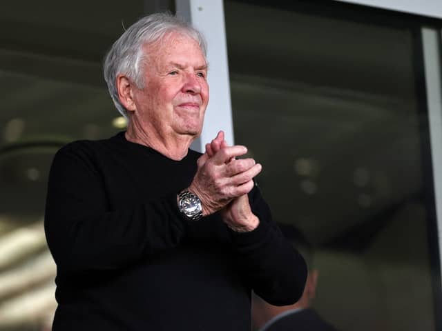 Former Hibs investor Bill Foley, owner of the Black Knights group, has bought Prem Rugby club Exeter Chiefs.