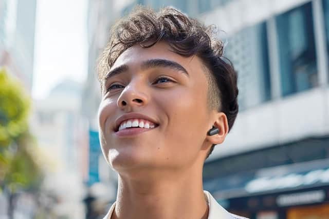 The buds are designed to be lightweight and comfortable