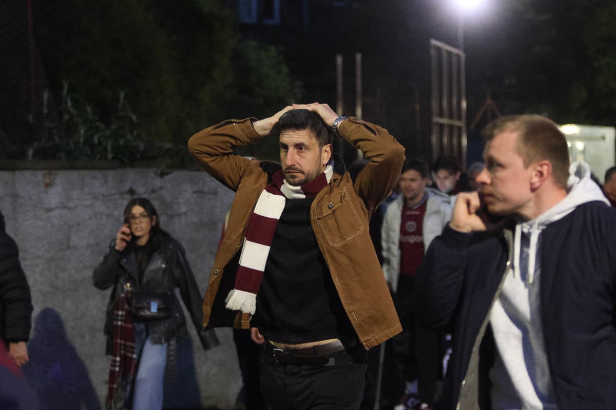 11 Bilder: Hoffnungsvolle Hearts-Fans nach umstrittenem Celtic-Elfmeter ...