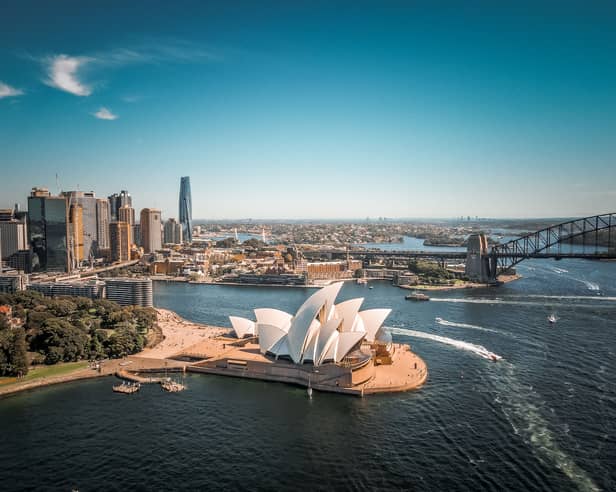 The performer promised the full “Australian experience” for the lucky family