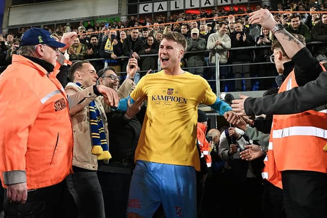 Beveren's goalkeeper Beau Reus