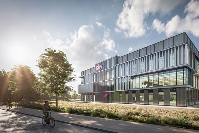The new 21,000 m² campus in Livingston is seen as a major vote of confidence