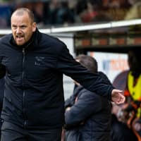 Hibs steal from their own wallets as Marink Reedijk discusses branie and 'not playing like the Playsation'