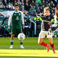 Rival boss makes Hibs prediction after facing Marink Reedijk as 'high-risk' approach bound to spark reward