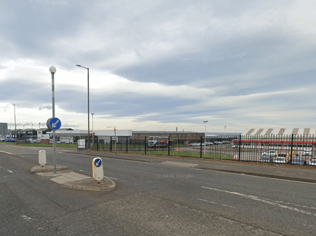 Seafield Road East 