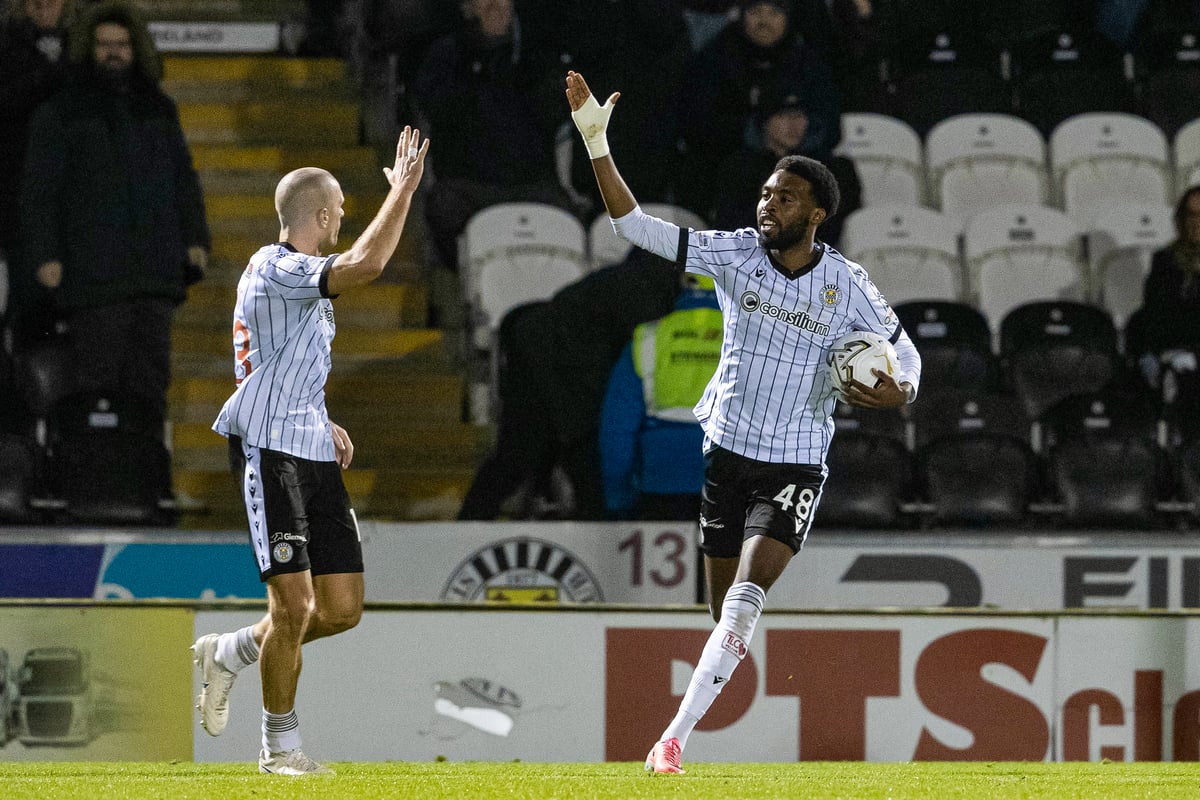 Impressive Rangers loanee gives boss selection headache after fronting late St Mirren rescue act vs Hibs