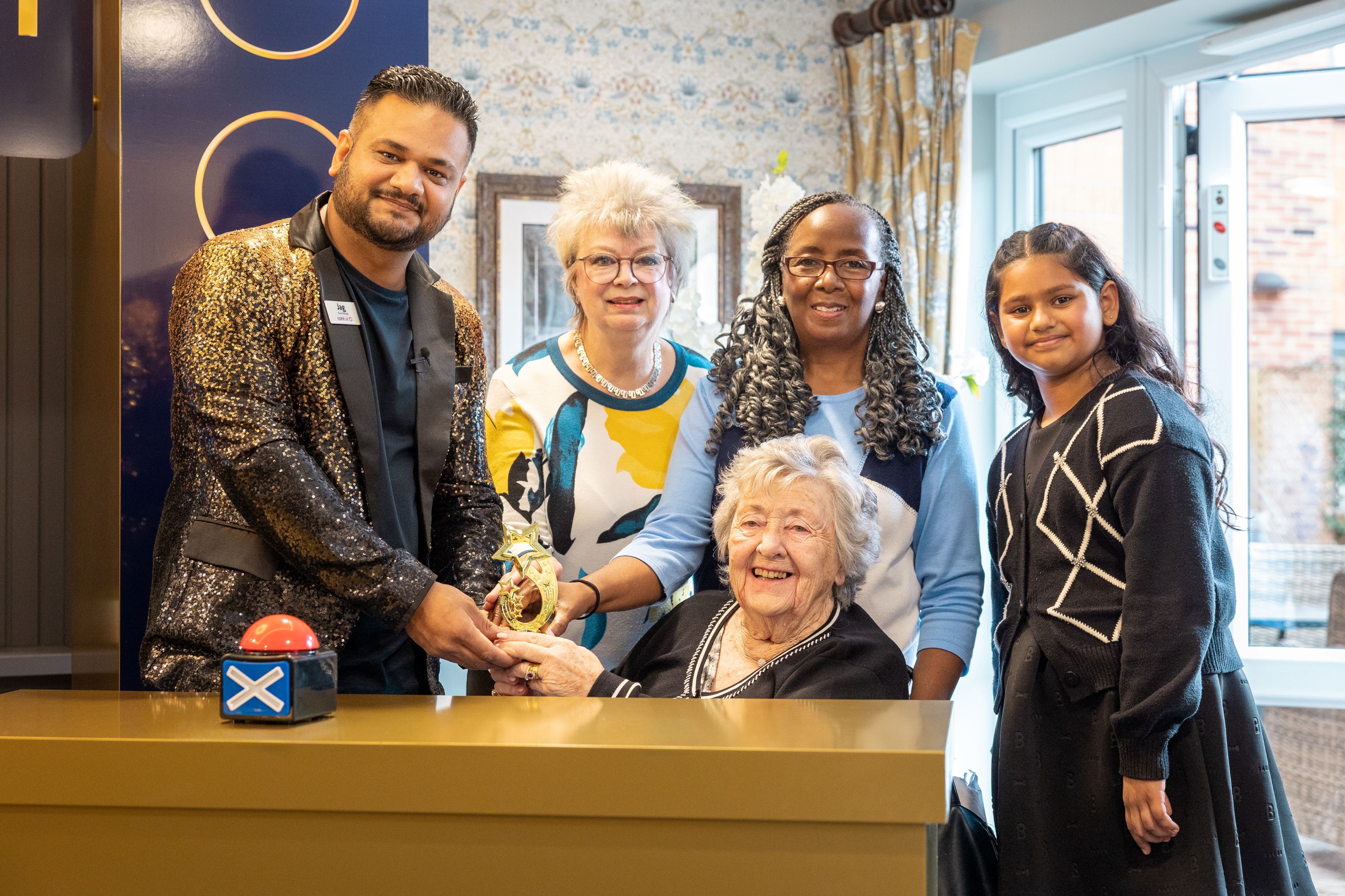 Edinburgh care home residents challenge local community to games night ...