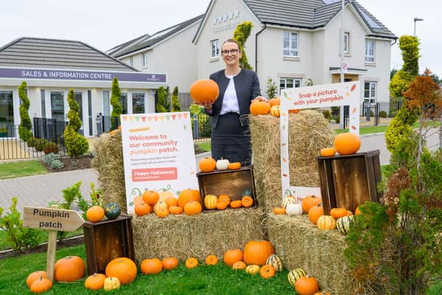 Barrat Homes and David Wilson Homes, Mini Pumkin patch at West Craigs, Edinburgh, Pictured, Sales advisors Matthew Dobinson and Amanda Beveribge