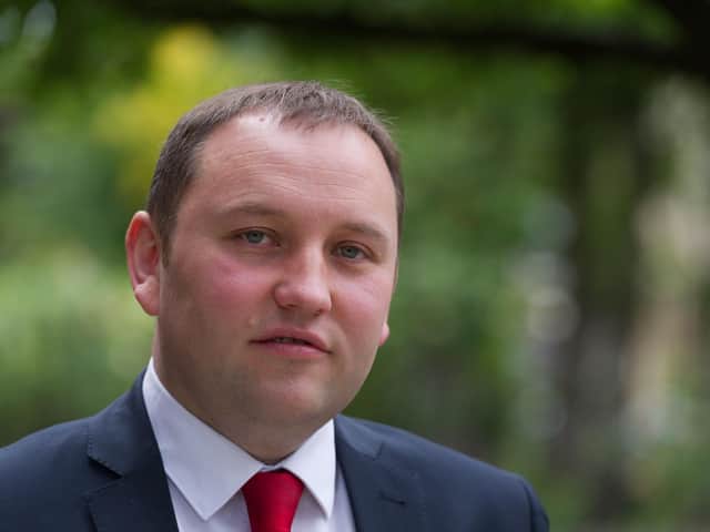 Ian Murray say he was not the only one whose phone was effectively disabled by the automatic update.