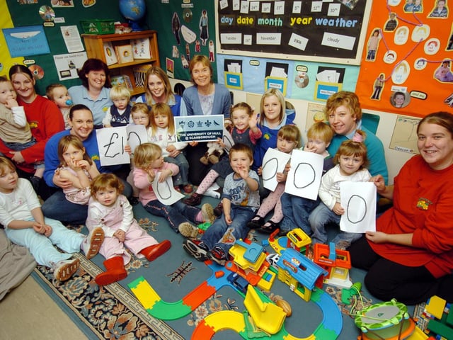 £1m grant to University of Hull Scarborough campus for nursery training. Buttercups Nursery staff and children celebrate the huge grant