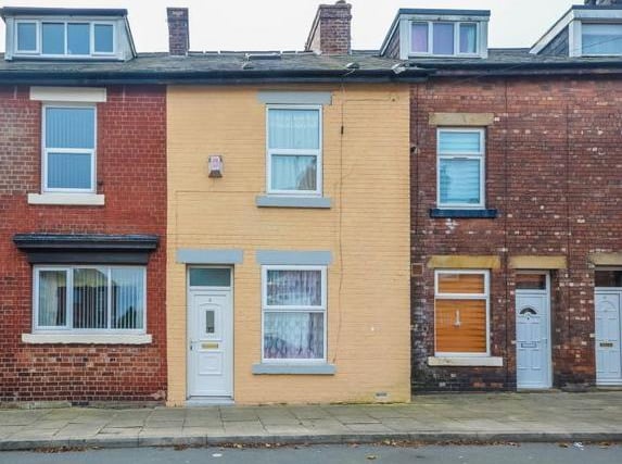 This two bedroom terrace house is in Oakley Street in Thorpe, near Robin Hood. It is for sale by auction with Richard Kendall with a guide price of £70,000.