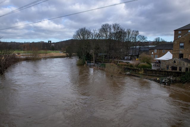Bridge Inn flooding next to the River Aire at Kirkstall Bridge