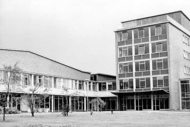 Enjoy these photo memories of Foxwood School. PIC: Leeds Libraries, www.leodis.net