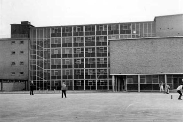 By 1962 a sixth form had been established and in 1963 the target of 1,500 pupils had been reached.