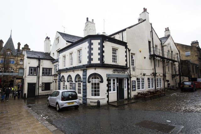 This town centre pub was originally built as a town house in the 1580s by William Saville of Copley. The building is said to be haunted by a chambermaid and her baby.
