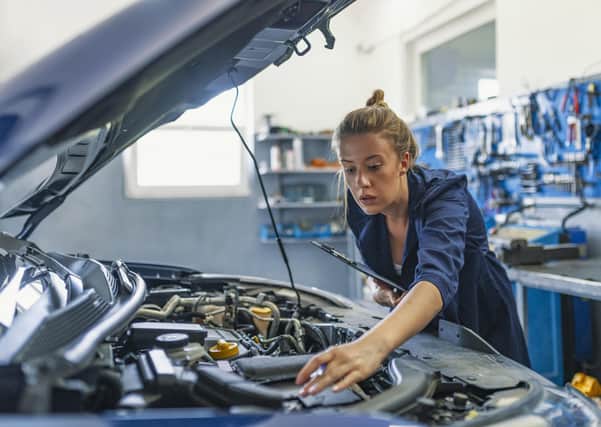 If only Susan had been able to consult her Technical Department – or a mechanic like this one – the car might have started (Picture: Getty)