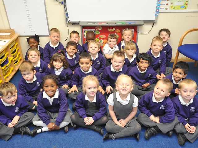 Start14 Welland Primary Academy reception class. The Bumblebee Class EMN-141021-164130009