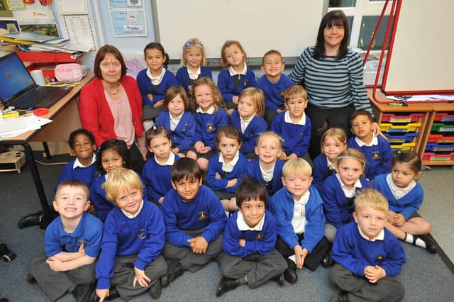 Start14 Reception class at Castor Primary School EMN-140610-162442009