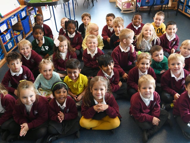 Hampton Hargate primary school reception classes (3) Rec21
Rec21 EMN-210612-133142009