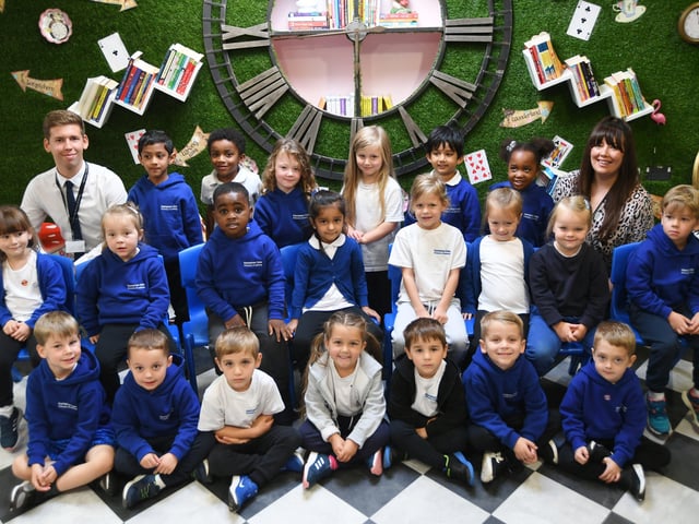 Hampton Vale primary school reception classes (3) Rec21
Rec21 EMN-210612-133108009