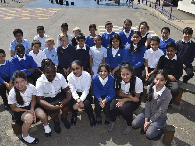 The Beeches primary year 6 leavers (3) Y619 EMN-190716-133507009
