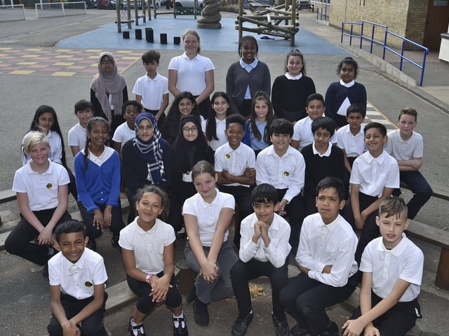 The Beeches primary year 6 leavers (3) Y619 EMN-190716-133411009