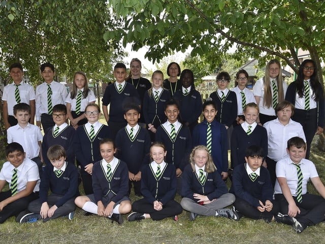 Abbotsmede primary academy year 6 leavers (2) Y619 EMN-190716-133518009