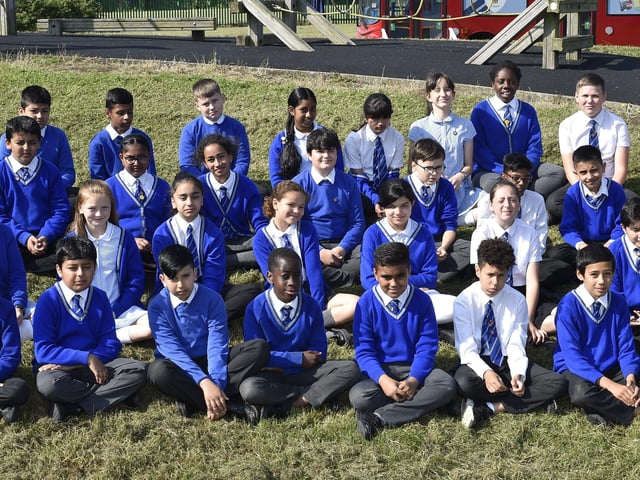St Thomas More RC primary year 6 leavers (2) Y619 EMN-190716-133445009