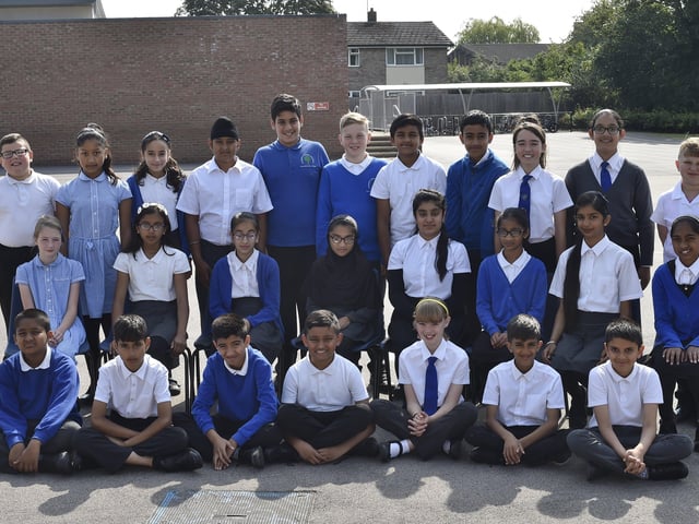 Thorpe primary year 6 leavers (2) Y619 EMN-190717-122500009