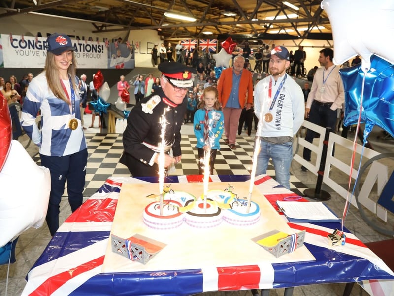 With the pyrotechnic cake