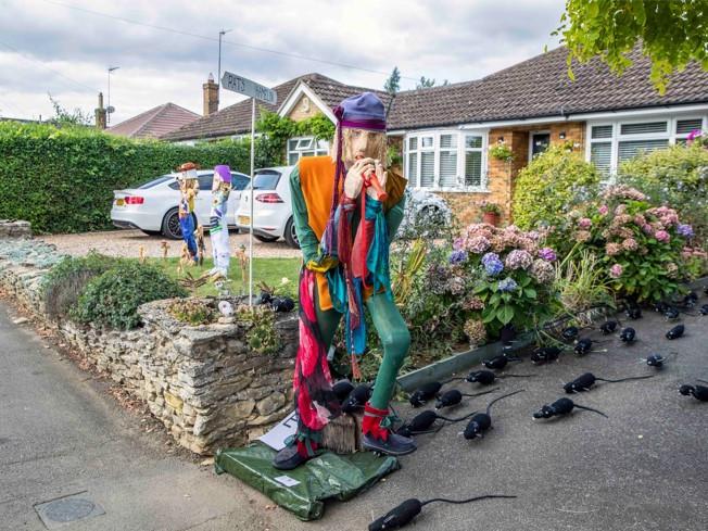 Harpole Scarecrow Festival. Photo: Kirsty Edmonds