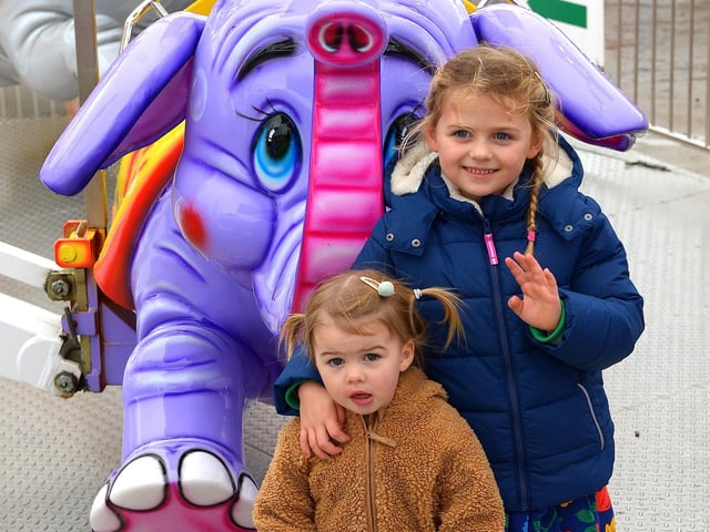 Sisters Eve and Allie visited the Chateau Le Fear Derry Halloween funfair in Ebrington Square. DER2142GS - 036