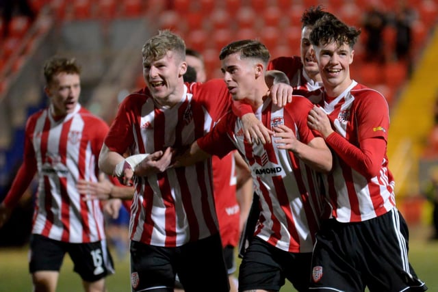 Derry City players celebrate Evan McLaughlin’s extra-time penalty conversion. Picture: George Sweeney.  DER2143GS - 076
