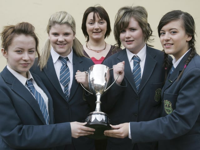 Thornhill College winners of the Group Drama Feis Cup. From left are Hannah Curran, Leanne McMullan, Mrs. Fiona Meade, teacher, Alexandera Bonner and Bronagh McFeely. (2804C18)