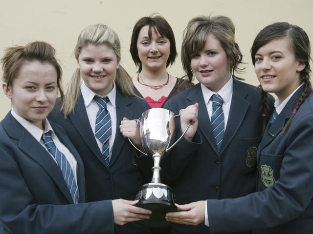 Thornhill College winners of the Group Drama Feis Cup. From left are Hannah Curran, Leanne McMullan, Mrs. Fiona Meade, teacher, Alexandera Bonner and Bronagh McFeely. (2804C18)
