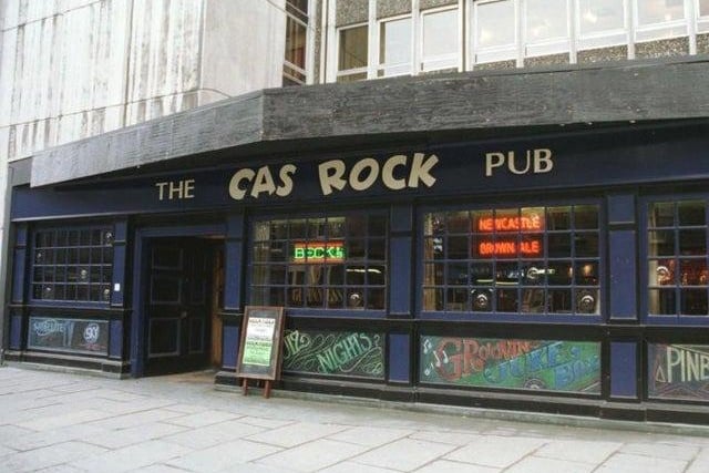 The Cas Rock was a pub and live music venue devoted to punk, rock, metal and indie. It was replaced in 2000 by El Barrio.