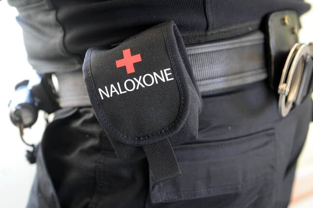 Police officers in Forth Valley have been trained to use naloxone to reverse the effects of an opioid-related overdose. Picture: Michael Gillen.