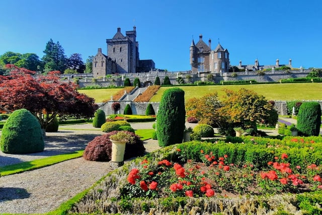 The beautiful gardens of Drummond Castle were used as the Palace of Versailles in Season 2 of Outlander. Found in Muthill, Perthshire, the castle boasts a 17th Century Scottish Renaissance garden, inhabited by peacocks and approached by a mile-long driveway of beech trees.