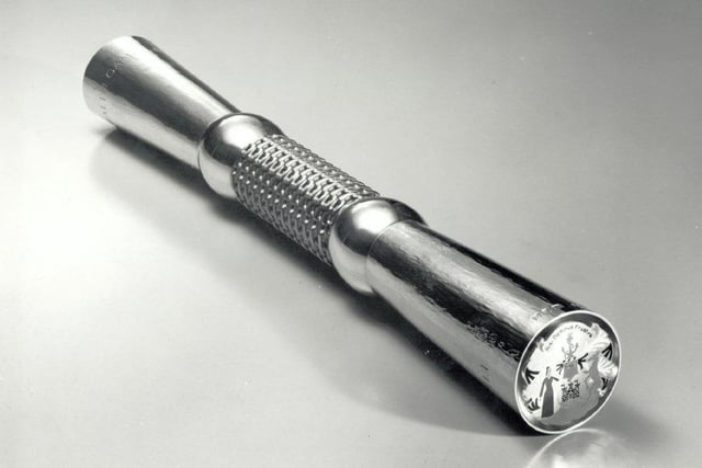 The baton that was passed between participants in the 1970 Queen's Baton Relay.