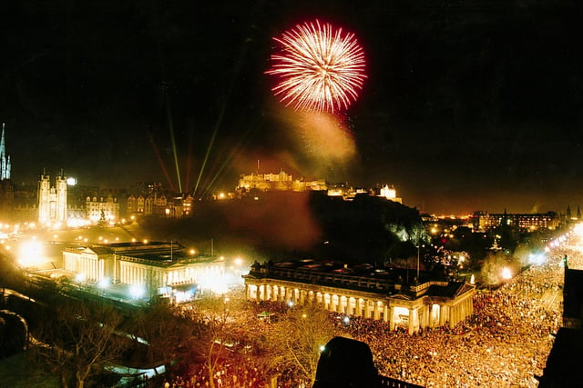 Britpop Birmingham indie rockers Ocean Colour Scene played to an estimated incredible 400,000 in the city centre from a small stage at the Mound at Hogmanay in 1996, the last year the event was ticketless and without crowd restrictions.